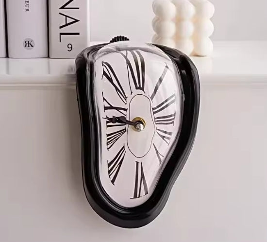 Novelty Melting Clock