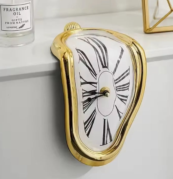 Novelty Melting Clock